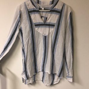 Old navy top woman’s L